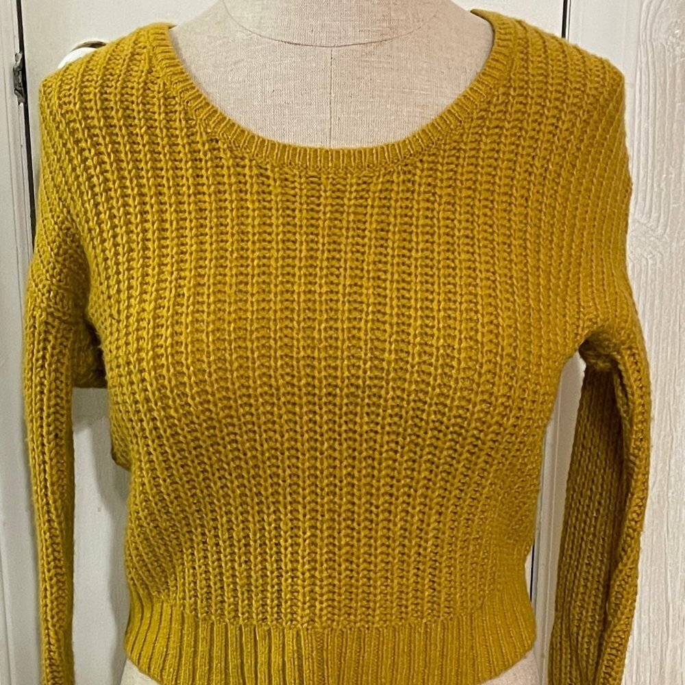 Yes Lola Gold Crop Sweater Twist Back Size Small